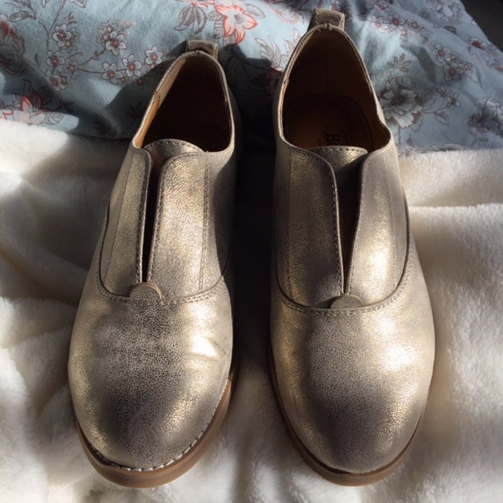 Vegan Leather Gold Oxford Shoes